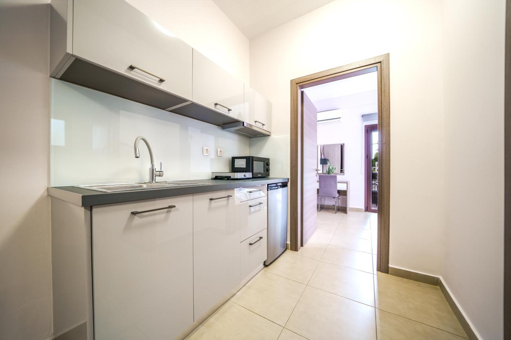 Dimitra & Deslina Luxury Αpartments Apartment Georgioupoli Bagian luar foto