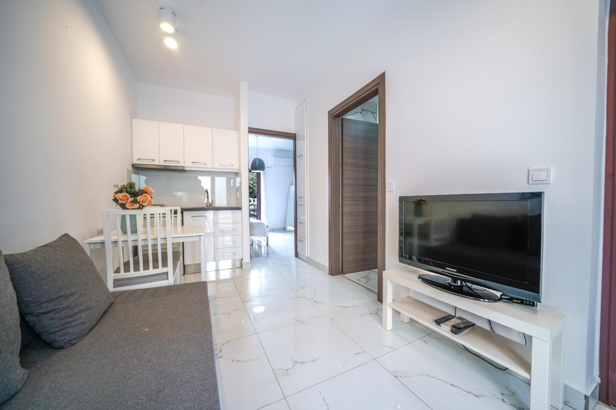 Dimitra & Deslina Luxury Αpartments Apartment Georgioupoli Bagian luar foto