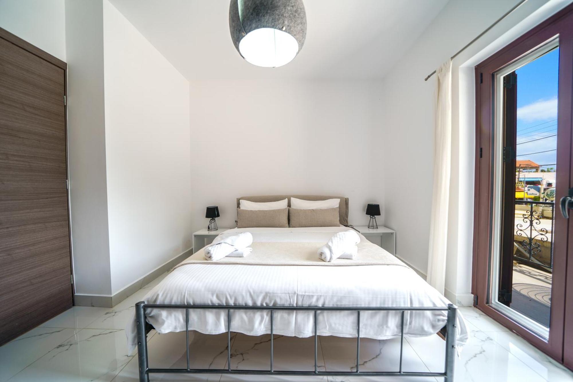 Dimitra & Deslina Luxury Αpartments Apartment Georgioupoli Bagian luar foto